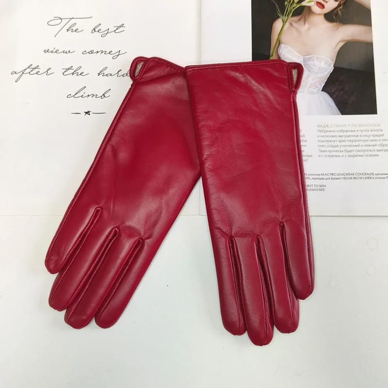 gant rouge éclat