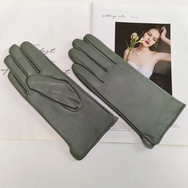 gants émeraude chic